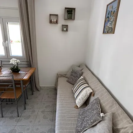 Bougainvillea Nest Panteli, Leros Appartement *
